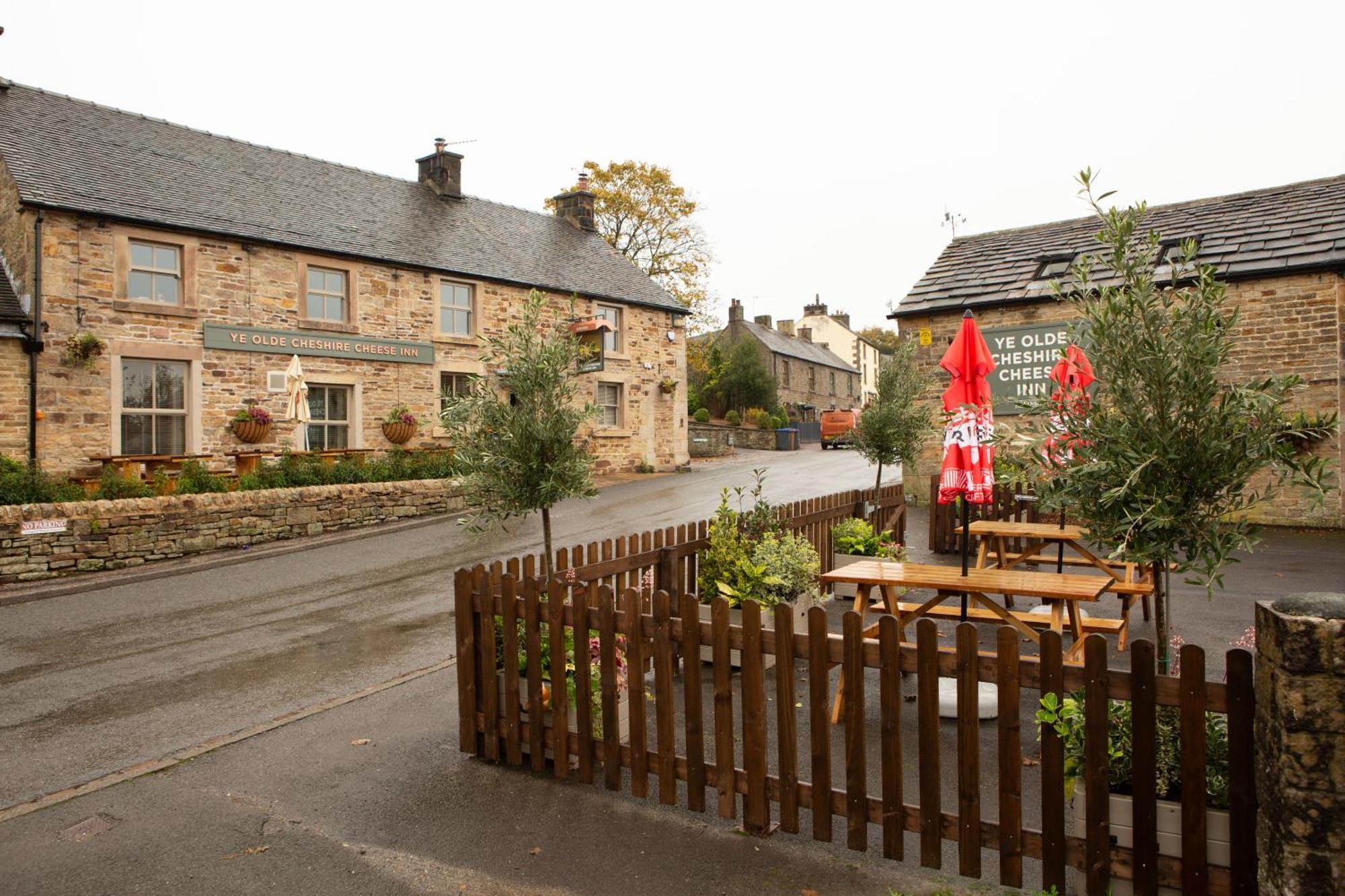 Longnor Ye Olde Cheshire Cheese住宿加早餐旅馆 外观 照片